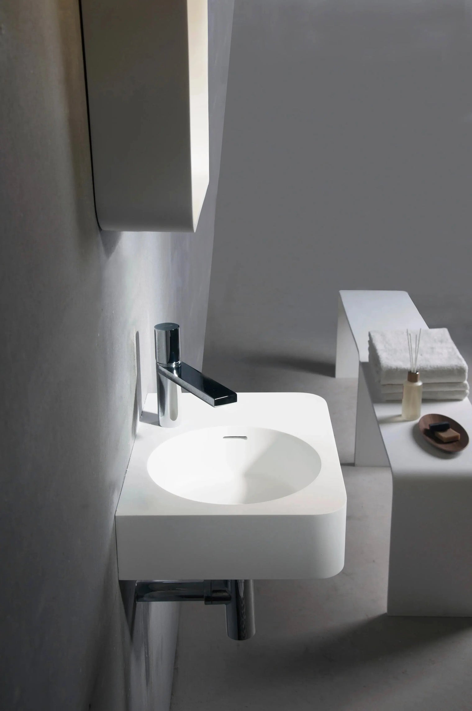 Cirque WM 45L-Countertop Washbasins-INFINITE-訂造洗手盆,浴室翻新, small size bathtubs, custom-made bathtub HK,freestanding bathtub Hong Kong, 獨立式 浴缸 香港, premium bathtub brands HK, Where to buy bathtubs in Hong Kong, best custom bathroom furniture HK, Infinite Bath, Infinite浴缸, Cloakroom,Vanities, Mirrors,Bathroom Furniture, 浴室裝修,浴室 櫃 訂造
