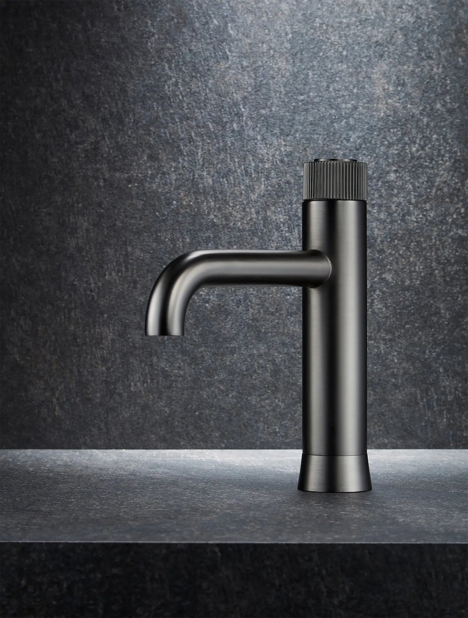 WELS Basin Faucet-Top Mount Faucet-INFINITE-訂造洗手盆,浴室翻新, small size bathtubs, custom-made bathtub HK,freestanding bathtub Hong Kong, 獨立式 浴缸 香港, premium bathtub brands HK, Where to buy bathtubs in Hong Kong, best custom bathroom furniture HK, Infinite Bath, Infinite浴缸, Cloakroom,Vanities, Mirrors,Bathroom Furniture, 浴室裝修,浴室 櫃 訂造