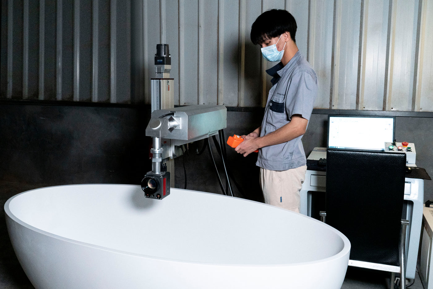 Infinite Bath, 訂造浴室潔具, Hong Kong custom bathtub,香港 高級 浴室傢俬, Hong Kong bathroom design, Luxury bathtub,Modern tub, 浴室配件,浴缸 香港, Bathroomware ,Bespoke bathroom,洗手盤 訂造,迷你浴缸 香港,浴室設計,bathroom furniture hk,浴室裝修, shower screen, bathroom mirror cabinet, bathroom mirror