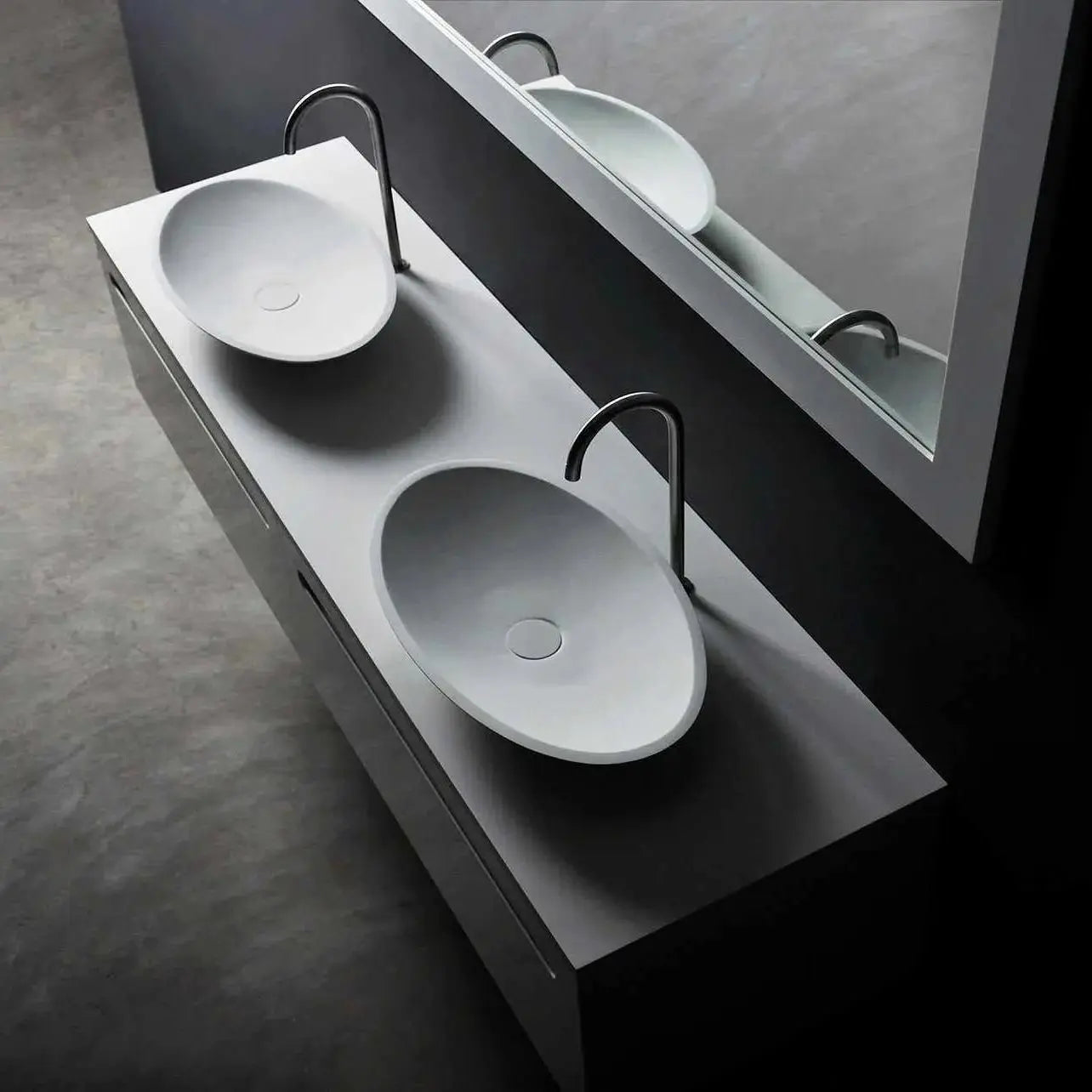 Bologna 60-OVERCOUNTER WASHBASINS-訂造一體無縫洗手盆,Tailor made Washbasins,waterbasin hk, 浴室物料,浴室裝修,訂造洗手盆,浴室翻新,Bathroomware ,Bespoke bathroom,浴室配件,訂造浴室潔具,訂造浴室傢俬,香港 浴室設計 公司,best custom bathroom furniture HK, Infinite Bath