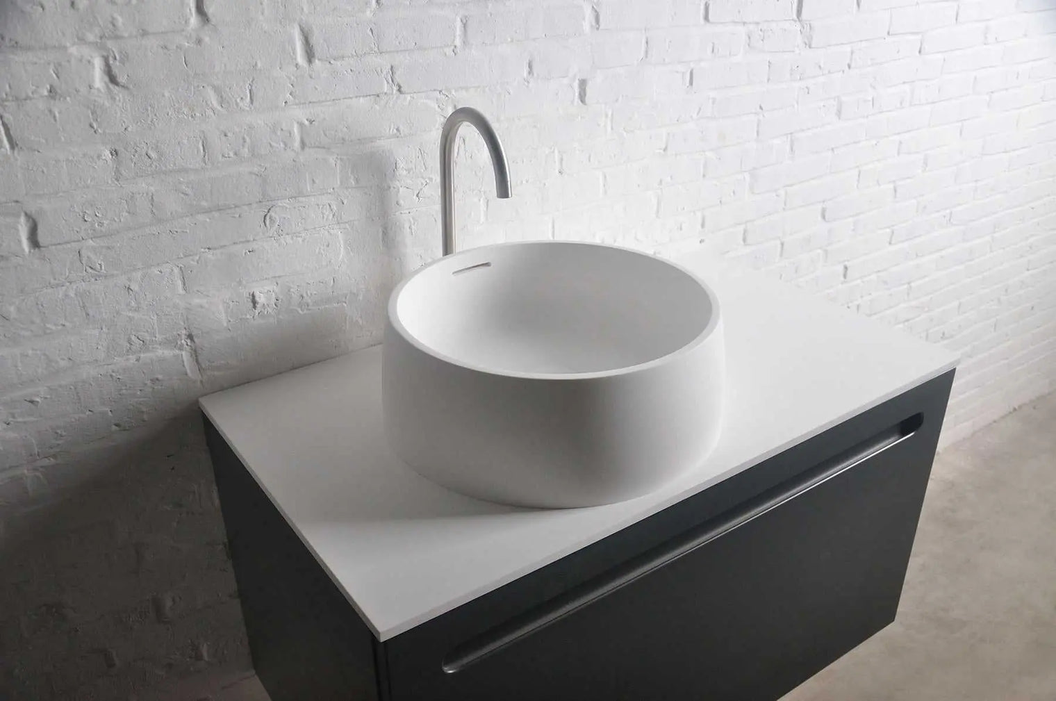 GELA 42-OVERCOUNTER WASHBASINS-訂造一體無縫洗手盆,Tailor made Washbasins,waterbasin hk, 浴室物料,浴室裝修,訂造洗手盆,浴室翻新,Bathroomware ,Bespoke bathroom,浴室配件,訂造浴室潔具,訂造浴室傢俬,香港 浴室設計 公司,best custom bathroom furniture HK, Infinite Bath