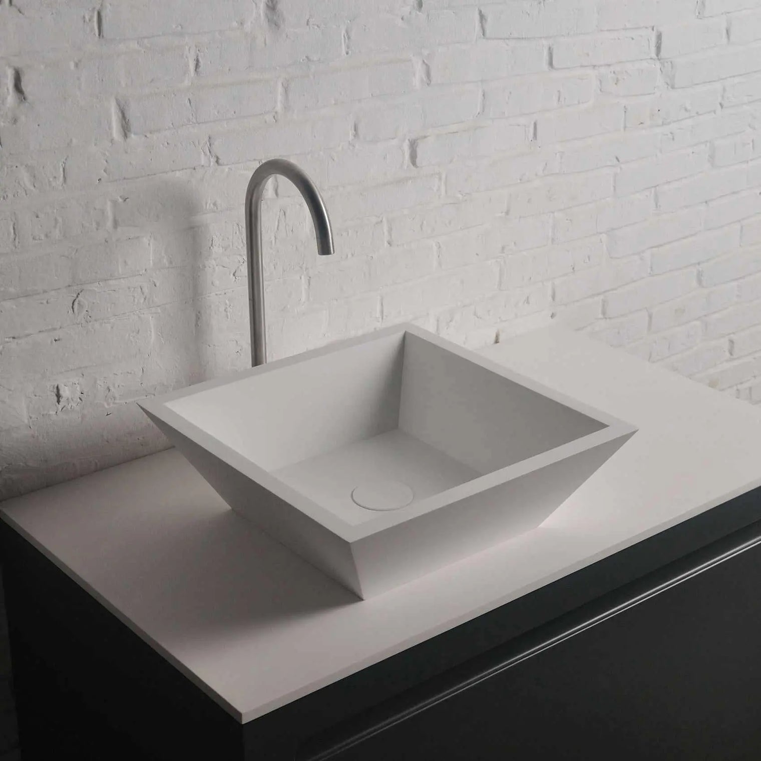 CUBE 40-OVERCOUNTER WASHBASINS-訂造一體無縫洗手盆,Tailor made Washbasins,waterbasin hk, 浴室物料,浴室裝修,訂造洗手盆,浴室翻新,Bathroomware ,Bespoke bathroom,浴室配件,訂造浴室潔具,訂造浴室傢俬,香港 浴室設計 公司,best custom bathroom furniture HK, Infinite Bath