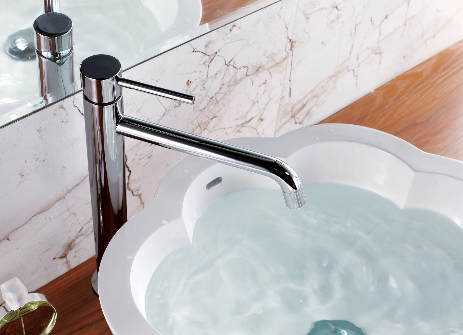 MONOR Overcounter Basin Faucet-Top Mount Faucet-INFINITE-訂造洗手盆,浴室翻新, small size bathtubs, custom-made bathtub HK,freestanding bathtub Hong Kong, 獨立式 浴缸 香港, premium bathtub brands HK, Where to buy bathtubs in Hong Kong, best custom bathroom furniture HK, Infinite Bath, Infinite浴缸, Cloakroom,Vanities, Mirrors,Bathroom Furniture, 浴室裝修,浴室 櫃 訂造