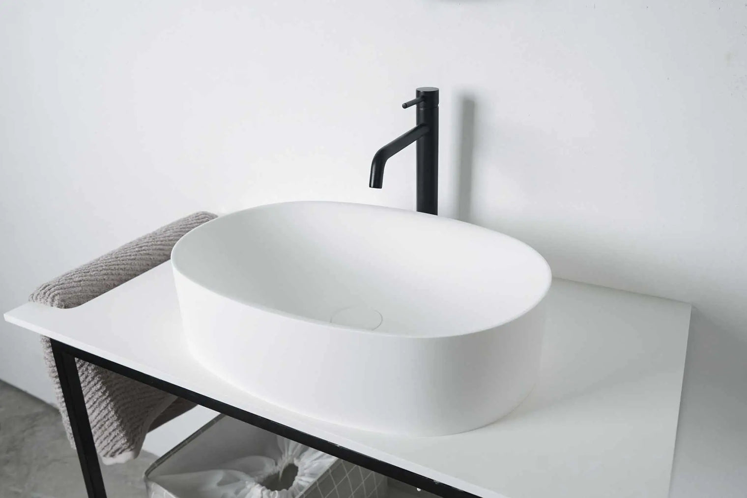 Solidcliff 50-OVERCOUNTER WASHBASINS-訂造一體無縫洗手盆,Tailor made Washbasins,waterbasin hk, 浴室物料,浴室裝修,訂造洗手盆,浴室翻新,Bathroomware ,Bespoke bathroom,浴室配件,訂造浴室潔具,訂造浴室傢俬,香港 浴室設計 公司,best custom bathroom furniture HK, Infinite Bath