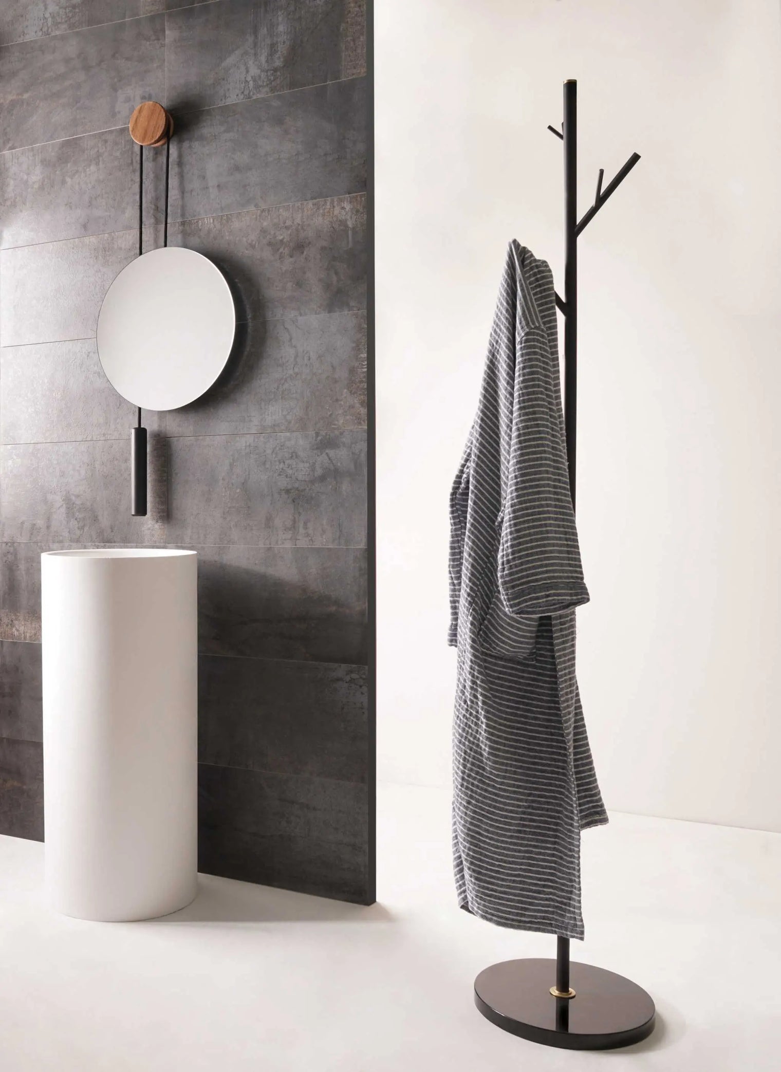 pedestal basin Niagara P 40-PEDESTALs WASHBASINS-訂造一體無縫洗手盆,Tailor made Washbasins,waterbasin hk, 浴室物料,浴室裝修,訂造洗手盆,浴室翻新,Bathroomware ,Bespoke bathroom,浴室配件,訂造浴室潔具,訂造浴室傢俬,香港 浴室設計 公司,best custom bathroom furniture HK, Infinite Bath