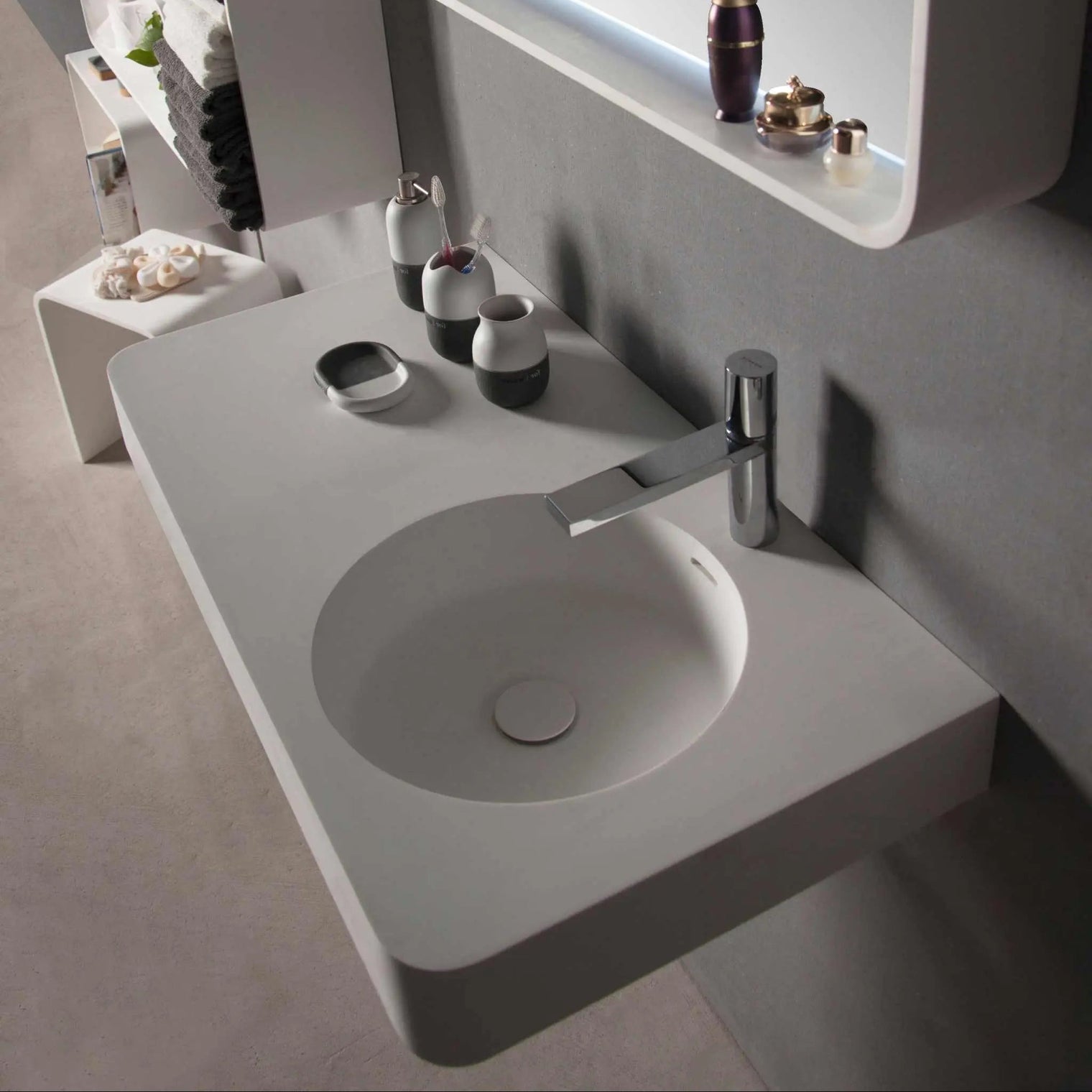 Cirque WM 55R-WALL MOUNT WASHBASINS-訂造一體無縫洗手盆,Tailor made Washbasins,waterbasin hk, 浴室物料,浴室裝修,訂造洗手盆,浴室翻新,Bathroomware ,Bespoke bathroom,浴室配件,訂造浴室潔具,訂造浴室傢俬,香港 浴室設計 公司,best custom bathroom furniture HK, Infinite Bath