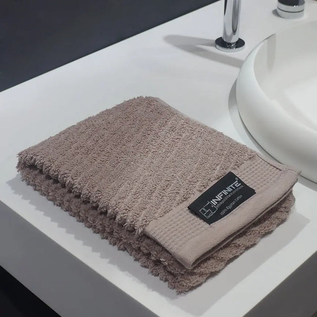 face towel-Towels-INFINITE BATH-訂造洗手盆,浴室翻新, small size bathtubs, custom-made bathtub HK,freestanding bathtub Hong Kong, 獨立式 浴缸 香港, premium bathtub brands HK, Where to buy bathtubs in Hong Kong, best custom bathroom furniture HK, Infinite Bath, Infinite浴缸, Cloakroom,Vanities, Mirrors,Bathroom Furniture, 浴室裝修,浴室 櫃 訂造