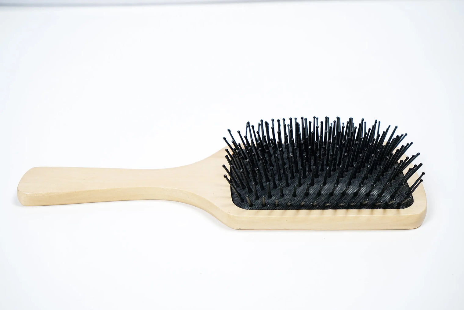 583 Wooden Hairbrush-Bath & Body-INFINITE-訂造洗手盆,浴室翻新, small size bathtubs, custom-made bathtub HK,freestanding bathtub Hong Kong, 獨立式 浴缸 香港, premium bathtub brands HK, Where to buy bathtubs in Hong Kong, best custom bathroom furniture HK, Infinite Bath, Infinite浴缸, Cloakroom,Vanities, Mirrors,Bathroom Furniture, 浴室裝修,浴室 櫃 訂造