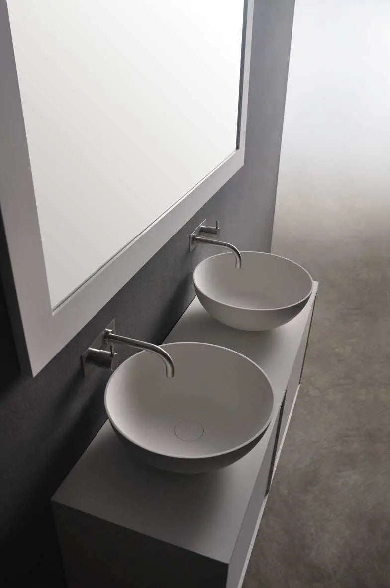 Super Thin Edge 39-OVERCOUNTER WASHBASINS-訂造一體無縫洗手盆,Tailor made Washbasins,waterbasin hk, 浴室物料,浴室裝修,訂造洗手盆,浴室翻新,Bathroomware ,Bespoke bathroom,浴室配件,訂造浴室潔具,訂造浴室傢俬,香港 浴室設計 公司,best custom bathroom furniture HK, Infinite Bath
