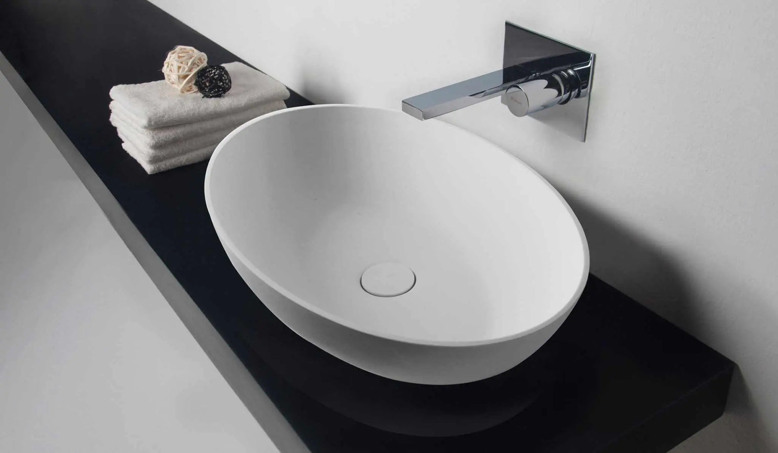 Super Thin Edge 60-OVERCOUNTER WASHBASINS-訂造一體無縫洗手盆,Tailor made Washbasins,waterbasin hk, 浴室物料,浴室裝修,訂造洗手盆,浴室翻新,Bathroomware ,Bespoke bathroom,浴室配件,訂造浴室潔具,訂造浴室傢俬,香港 浴室設計 公司,best custom bathroom furniture HK, Infinite Bath