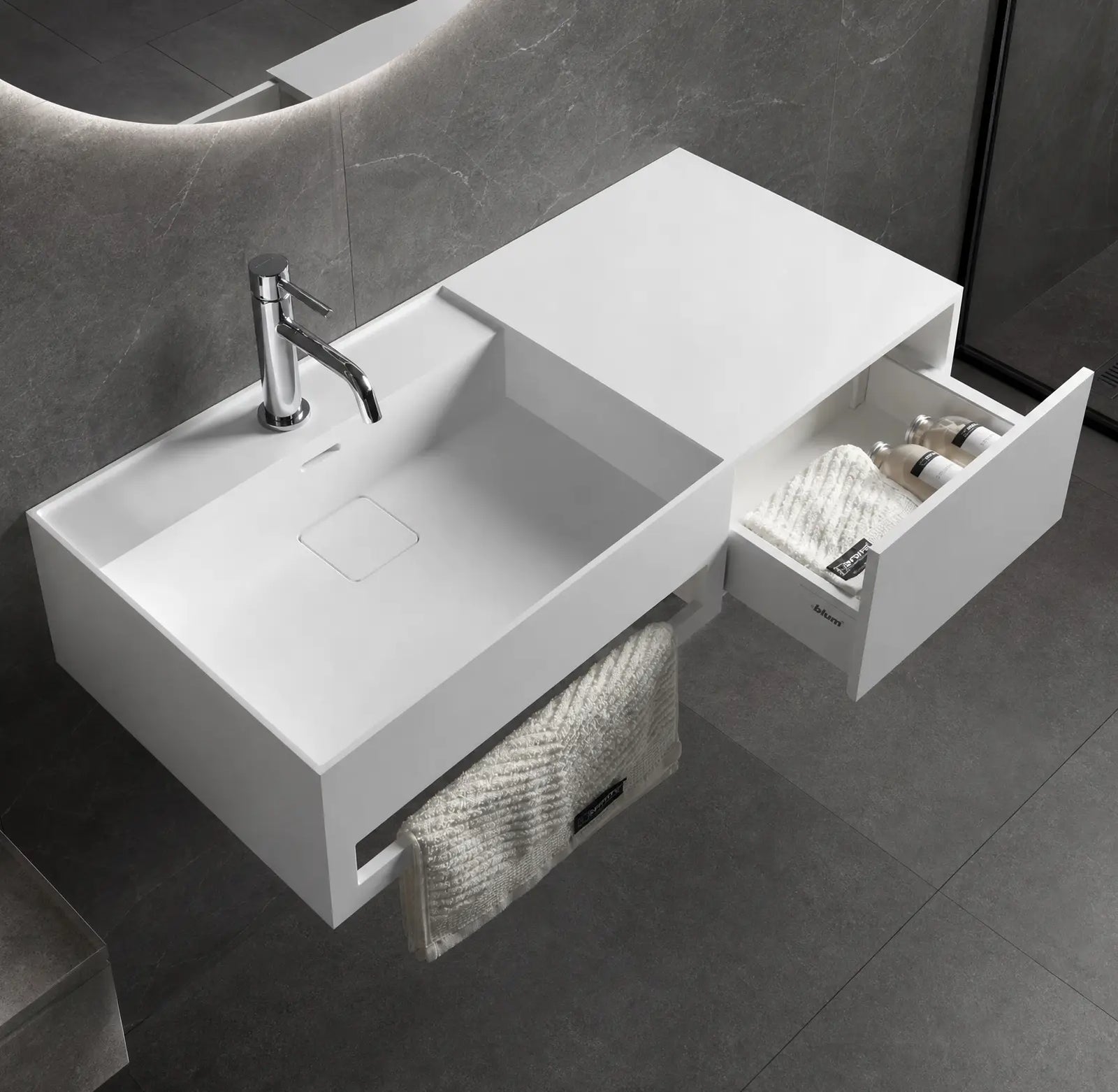 Wall Mount Washbasins-INFINITE BATH, 訂造浴室潔具,Hong Kong custom bathtub,Hong Kong bathroom design company, Luxury bathtub brands Hong Kong,浴室配件,浴缸香港,Bespoke bathroom,浴室設計 公司