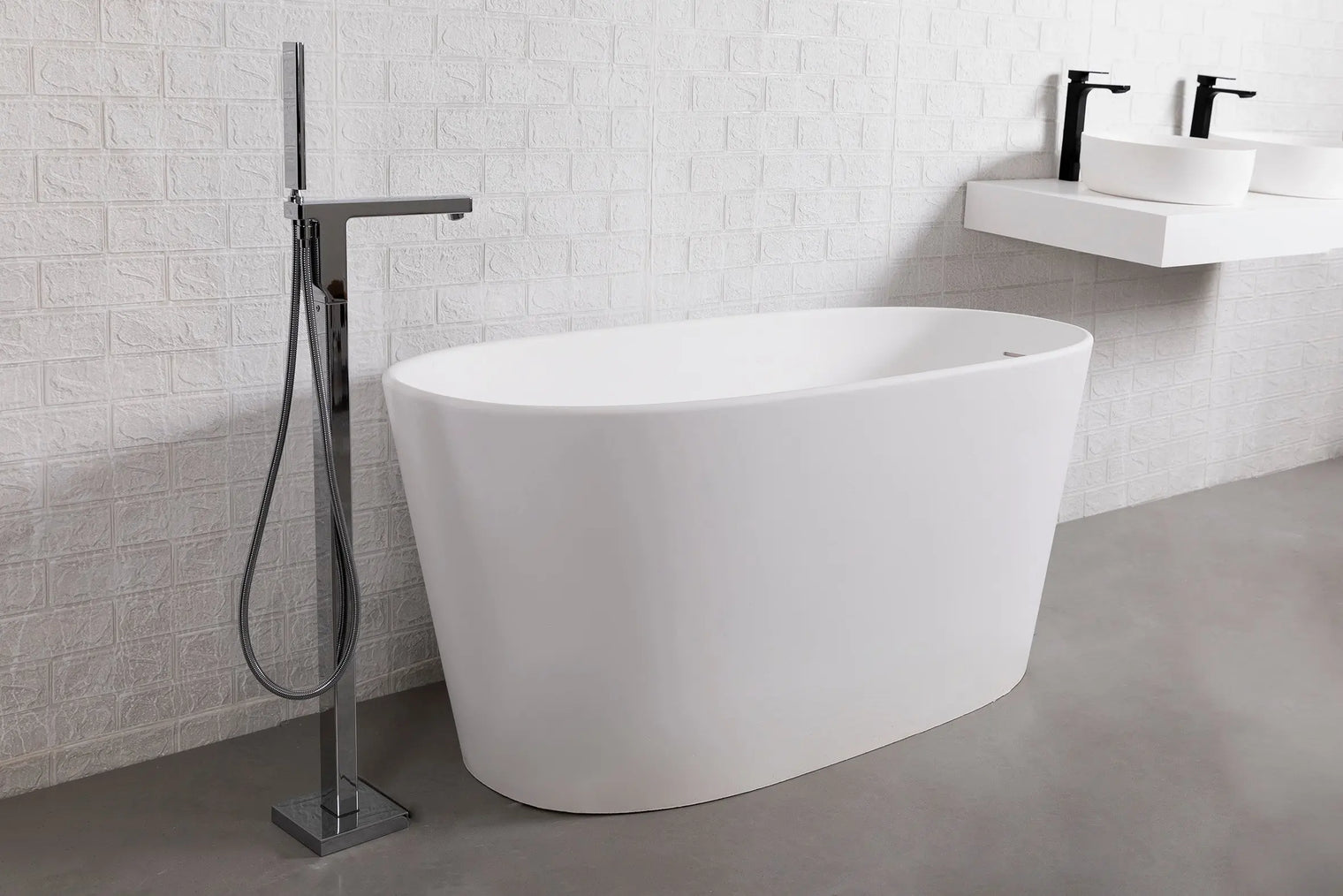 Verona 150-BATHTUBS-INFINITE-Verona 150-BATHTUBS-Bespoke Bathroom Renovation, bespoke bathtub Hong Kong, Hong Kong luxury bathroom furniture, modern bathroom design Hong Kong, 香港 浴缸 邊度買, where to buy luxury bathtubs in Hong Kong, Infinite Bath, Infinite 浴室, Washbasin,shower screen, Bathtubs,Washbasins, 迷你浴缸香港,浴室設計 ,浴室翻新,small size bathtubs, custom-made bathtub HK,freestanding bathtub Hong Kong, 獨立式 浴缸 香港,浴室裝修,迷你浴缸,Bathtub length under 1.5m,迷利浴缸，豪華 浴缸 品牌 香港,浴室配件,浴缸香港,訂造浴室潔具,hong kong custom bathtub