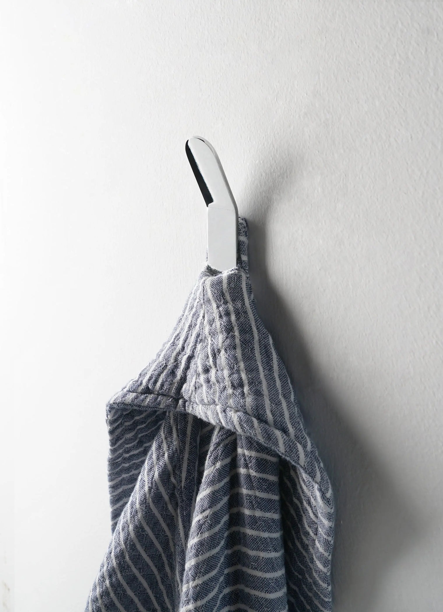 BARN Robe Hook-Robe Hooks-high-end bathtub showroom Hong Kong, Infinite Bath, Infinite Showroom, mirror cabinet,Bathtub details, Bathroom Accessories,bathroom solid surface, bathroom tailor,bathroom furniture, 浴室物料,浴室配件,浴缸香港, Bathroomware ,Bespoke bathroom,洗手盤 訂造,Cloakroom,Vanities, Mirrors,Bathroom Furniture, 浴室裝修,浴室 櫃 訂造