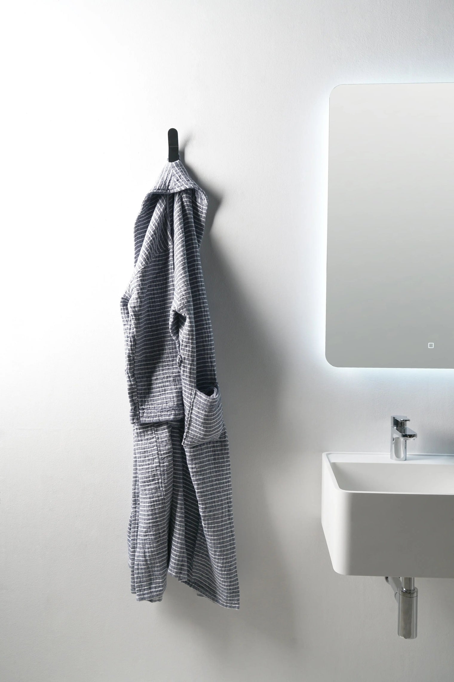 BARN Robe Hook-Robe Hooks-high-end bathtub showroom Hong Kong, Infinite Bath, Infinite Showroom, mirror cabinet,Bathtub details, Bathroom Accessories,bathroom solid surface, bathroom tailor,bathroom furniture, 浴室物料,浴室配件,浴缸香港, Bathroomware ,Bespoke bathroom,洗手盤 訂造,Cloakroom,Vanities, Mirrors,Bathroom Furniture, 浴室裝修,浴室 櫃 訂造