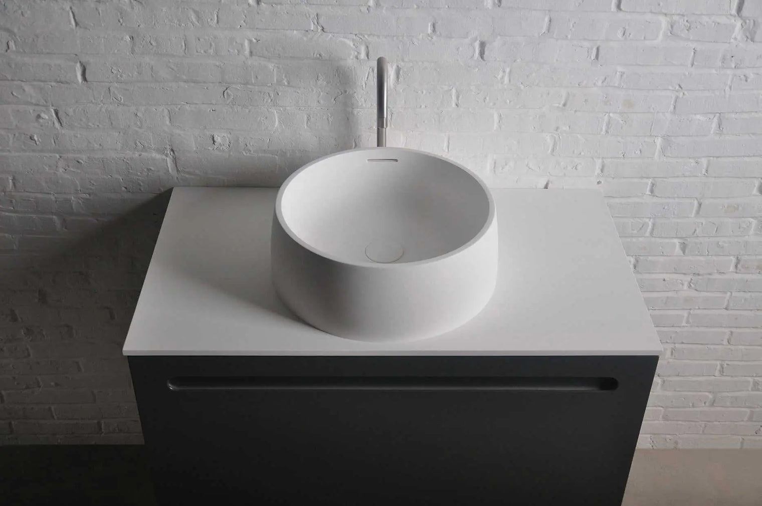 GELA 42-OVERCOUNTER WASHBASINS-訂造一體無縫洗手盆,Tailor made Washbasins,waterbasin hk, 浴室物料,浴室裝修,訂造洗手盆,浴室翻新,Bathroomware ,Bespoke bathroom,浴室配件,訂造浴室潔具,訂造浴室傢俬,香港 浴室設計 公司,best custom bathroom furniture HK, Infinite Bath