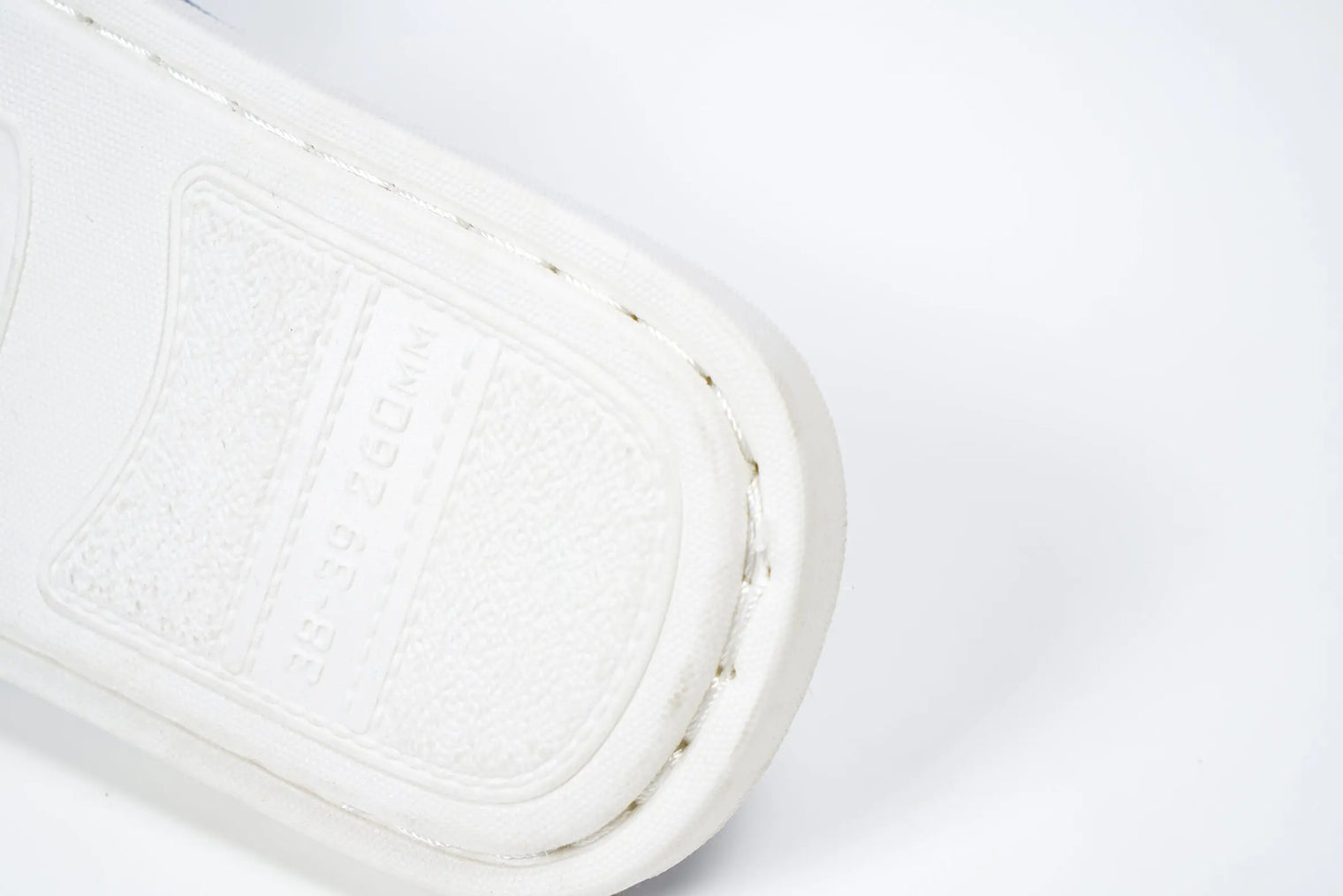 577 Charcoal Bathroom Slippers-Bath & Body-INFINITE-訂造洗手盆,浴室翻新, small size bathtubs, custom-made bathtub HK,freestanding bathtub Hong Kong, 獨立式 浴缸 香港, premium bathtub brands HK, Where to buy bathtubs in Hong Kong, best custom bathroom furniture HK, Infinite Bath, Infinite浴缸, Cloakroom,Vanities, Mirrors,Bathroom Furniture, 浴室裝修,浴室 櫃 訂造