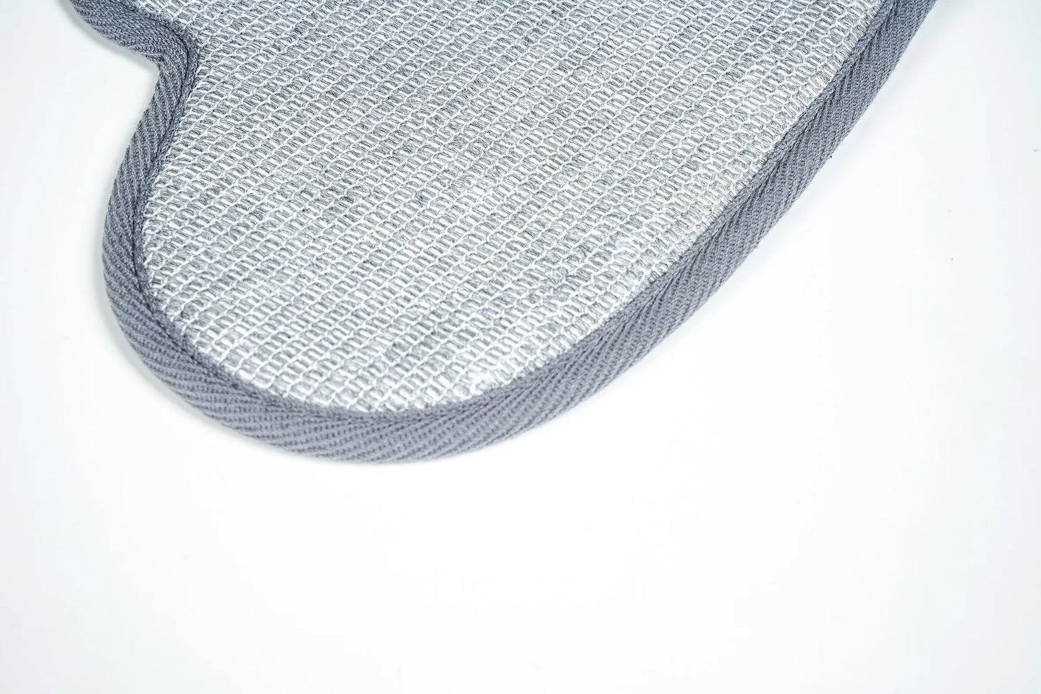 598 Charcoal Bath Body Mittens-Bath & Body-INFINITE-訂造洗手盆,浴室翻新, small size bathtubs, custom-made bathtub HK,freestanding bathtub Hong Kong, 獨立式 浴缸 香港, premium bathtub brands HK, Where to buy bathtubs in Hong Kong, best custom bathroom furniture HK, Infinite Bath, Infinite浴缸, Cloakroom,Vanities, Mirrors,Bathroom Furniture, 浴室裝修,浴室 櫃 訂造