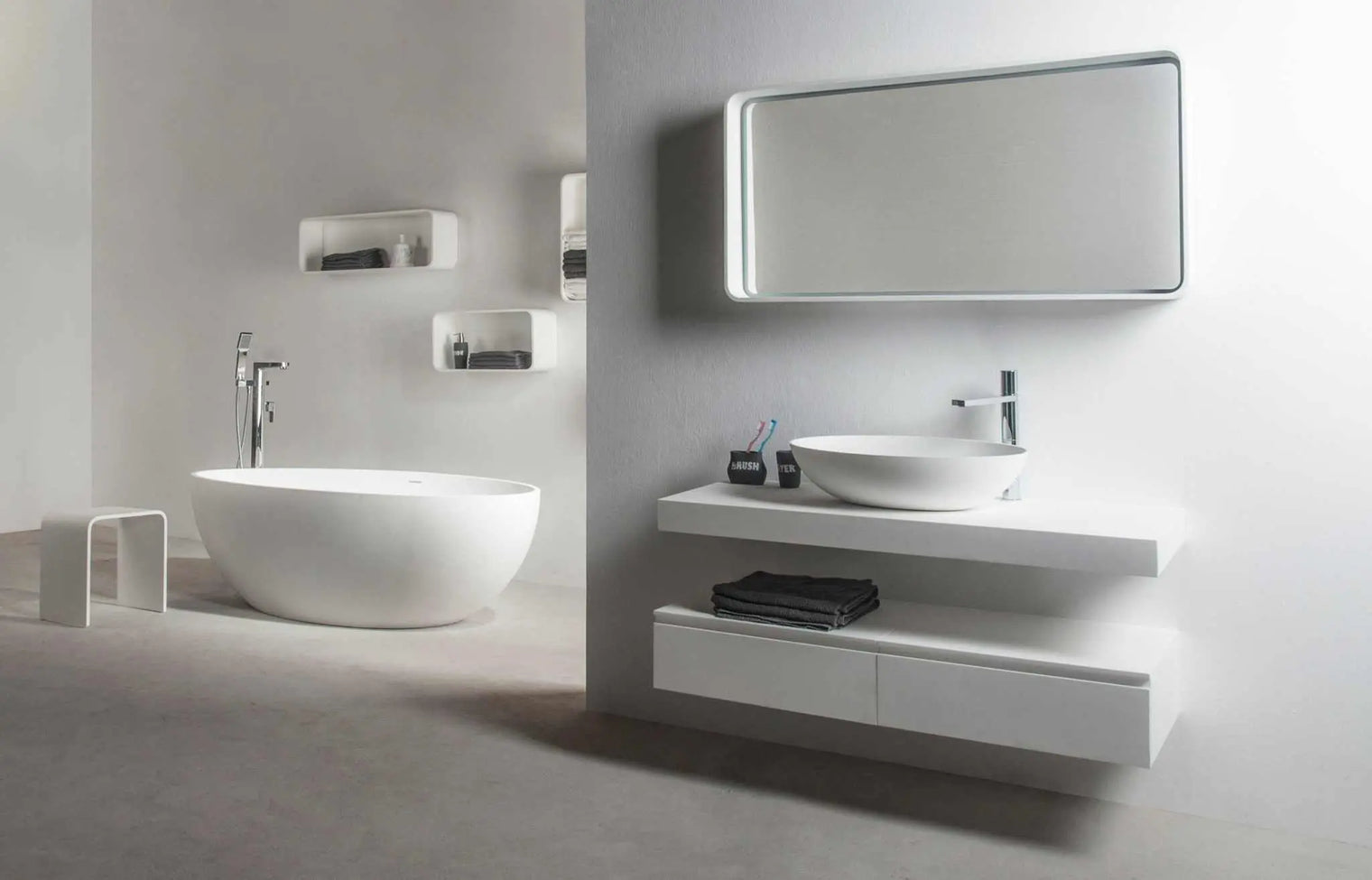 Ferrara 180-BATHTUBS-INFINITE-訂造洗手盆,浴室翻新, small size bathtubs, custom-made bathtub HK,freestanding bathtub Hong Kong, 獨立式 浴缸 香港, premium bathtub brands HK, Where to buy bathtubs in Hong Kong, best custom bathroom furniture HK, Infinite Bath, Infinite浴缸, Cloakroom,Vanities, Mirrors,Bathroom Furniture, 浴室裝修,浴室 櫃 訂造