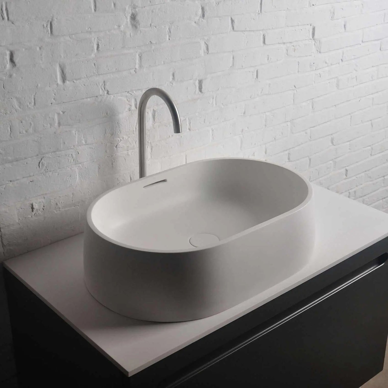 GELA Basin 60-OVERCOUNTER WASHBASINS-訂造一體無縫洗手盆,Tailor made Washbasins,waterbasin hk, 浴室物料,浴室裝修,訂造洗手盆,浴室翻新,Bathroomware ,Bespoke bathroom,浴室配件,訂造浴室潔具,訂造浴室傢俬,香港 浴室設計 公司,best custom bathroom furniture HK, Infinite Bath