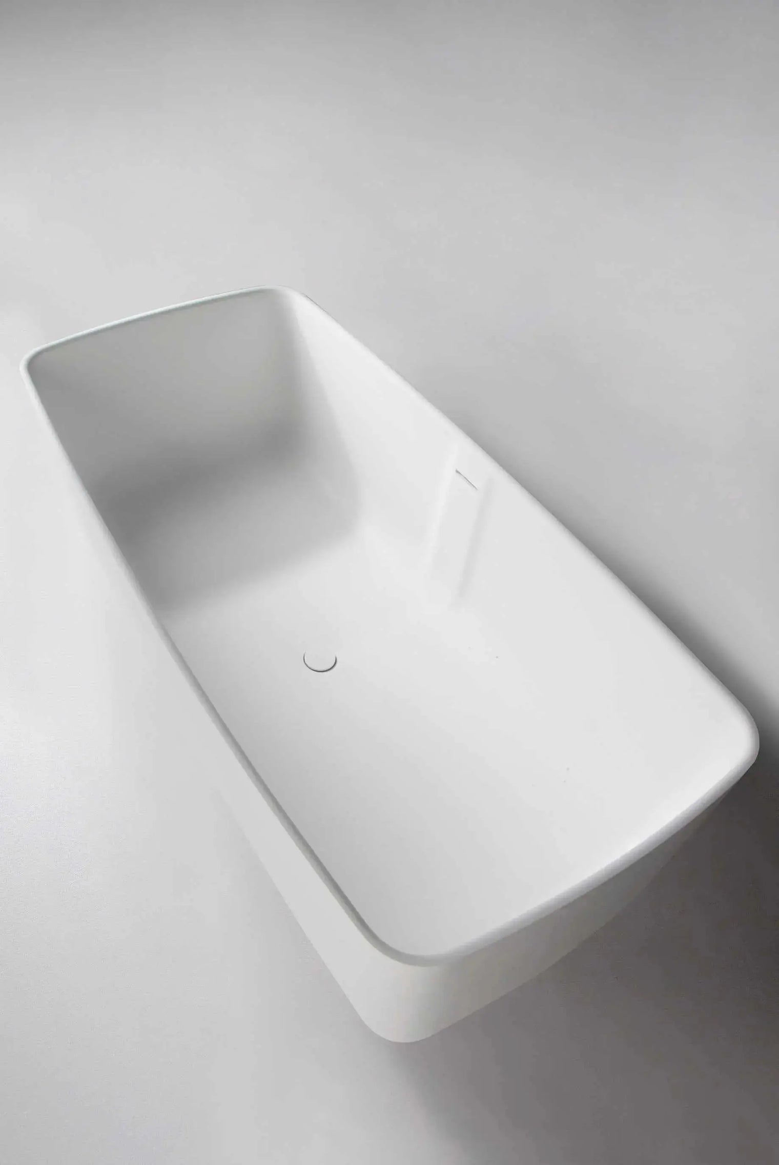 Niagara (Rounded Rectangle) 148-BATHTUBS-INFINITE-Niagara (Rounded Rectangle) 148-BATHTUBS-Bespoke Bathroom Renovation, bespoke bathtub Hong Kong, Hong Kong luxury bathroom furniture, modern bathroom design Hong Kong, 香港 浴缸 邊度買, where to buy luxury bathtubs in Hong Kong, Infinite Bath, Infinite 浴室, Washbasin,shower screen, Bathtubs,Washbasins, 迷你浴缸香港,浴室設計 ,浴室翻新,small size bathtubs, custom-made bathtub HK,freestanding bathtub Hong Kong, 獨立式 浴缸 香港,浴室裝修,迷你浴缸,Bathtub length under 1.5m,迷利浴缸，豪華 浴缸 品牌 香港,浴室配件,浴缸香港
