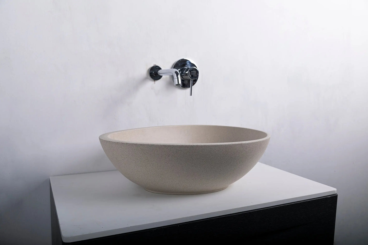 PADUA 53.5-OVERCOUNTER WASHBASINS-訂造一體無縫洗手盆,Tailor made Washbasins,waterbasin hk, 浴室物料,浴室裝修,訂造洗手盆,浴室翻新,Bathroomware ,Bespoke bathroom,浴室配件,訂造浴室潔具,訂造浴室傢俬,香港 浴室設計 公司,best custom bathroom furniture HK, Infinite Bath