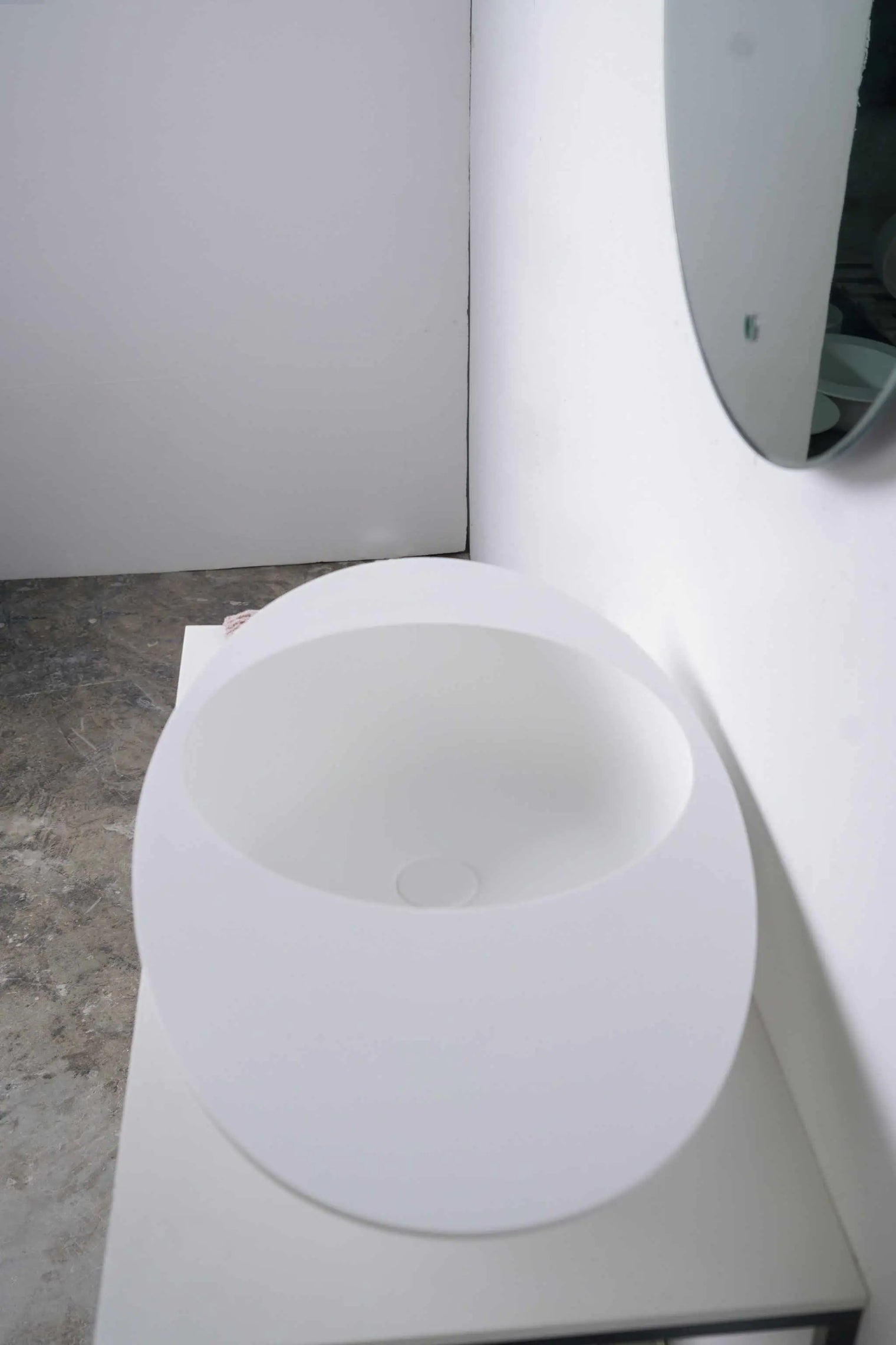 SOLIDCAP 8.0-OVERCOUNTER WASHBASINS-訂造一體無縫洗手盆,Tailor made Washbasins,waterbasin hk, 浴室物料,浴室裝修,訂造洗手盆,浴室翻新,Bathroomware ,Bespoke bathroom,浴室配件,訂造浴室潔具,訂造浴室傢俬,香港 浴室設計 公司,best custom bathroom furniture HK, Infinite Bath