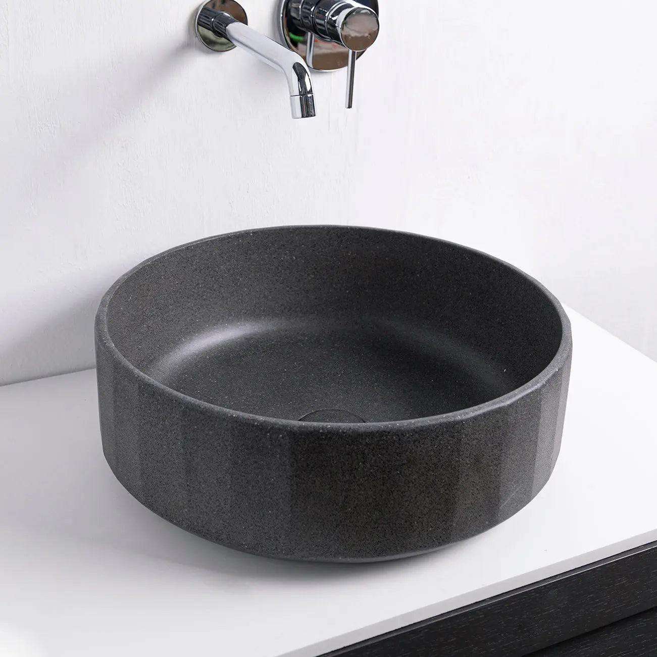 TRENTO D42-OVERCOUNTER WASHBASINS-訂造一體無縫洗手盆,Tailor made Washbasins,waterbasin hk, 浴室物料,浴室裝修,訂造洗手盆,浴室翻新,Bathroomware ,Bespoke bathroom,浴室配件,訂造浴室潔具,訂造浴室傢俬,香港 浴室設計 公司,best custom bathroom furniture HK, Infinite Bath