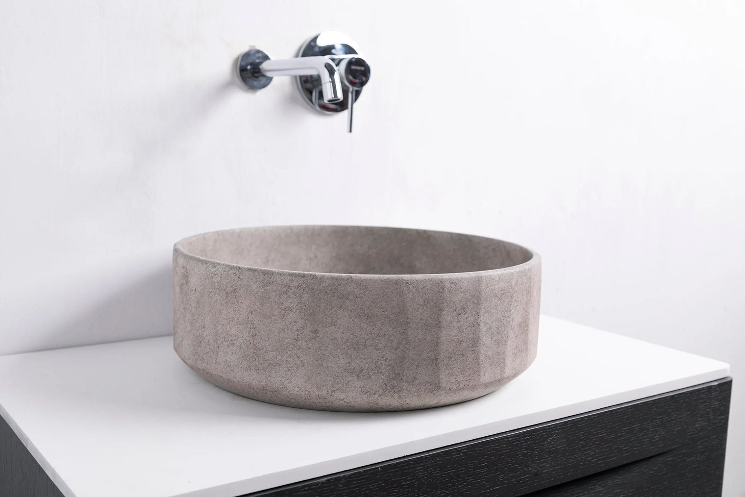 TRENTO D42-OVERCOUNTER WASHBASINS-訂造一體無縫洗手盆,Tailor made Washbasins,waterbasin hk, 浴室物料,浴室裝修,訂造洗手盆,浴室翻新,Bathroomware ,Bespoke bathroom,浴室配件,訂造浴室潔具,訂造浴室傢俬,香港 浴室設計 公司,best custom bathroom furniture HK, Infinite Bath