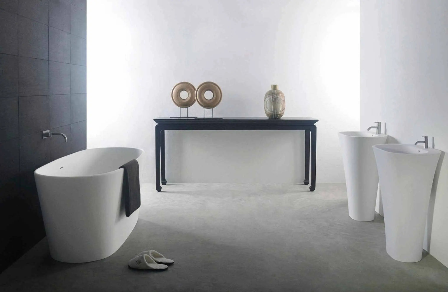 Verona 158-BATHTUB-INFINITE-訂造洗手盆,浴室翻新, small size bathtubs, custom-made bathtub HK,freestanding bathtub Hong Kong, 獨立式 浴缸 香港, premium bathtub brands HK, Where to buy bathtubs in Hong Kong, best custom bathroom furniture HK, Infinite Bath, Infinite浴缸, Cloakroom,Vanities, Mirrors,Bathroom Furniture, 浴室裝修,浴室 櫃 訂造